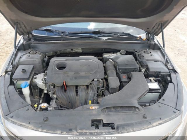 Photo 9 VIN: 5XXGT4L35GG014696 - KIA OPTIMA 