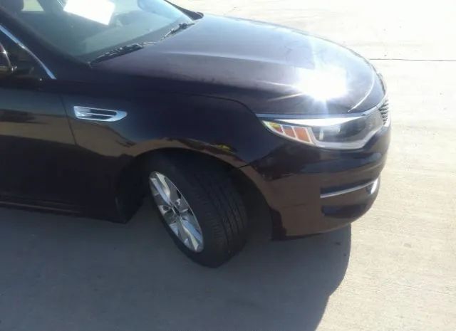 Photo 5 VIN: 5XXGT4L35GG037332 - KIA OPTIMA 