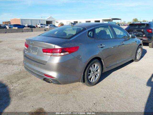 Photo 3 VIN: 5XXGT4L35GG096610 - KIA OPTIMA 