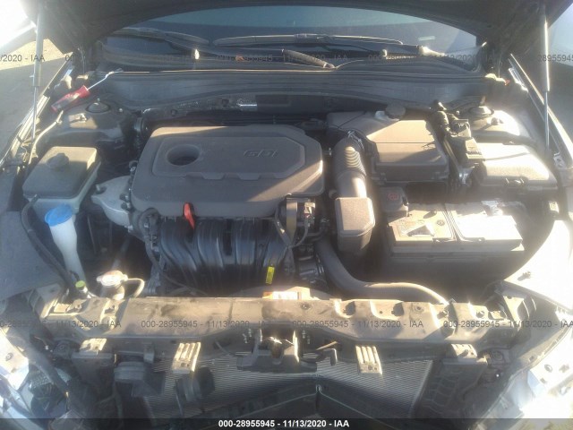 Photo 9 VIN: 5XXGT4L35GG106035 - KIA OPTIMA 