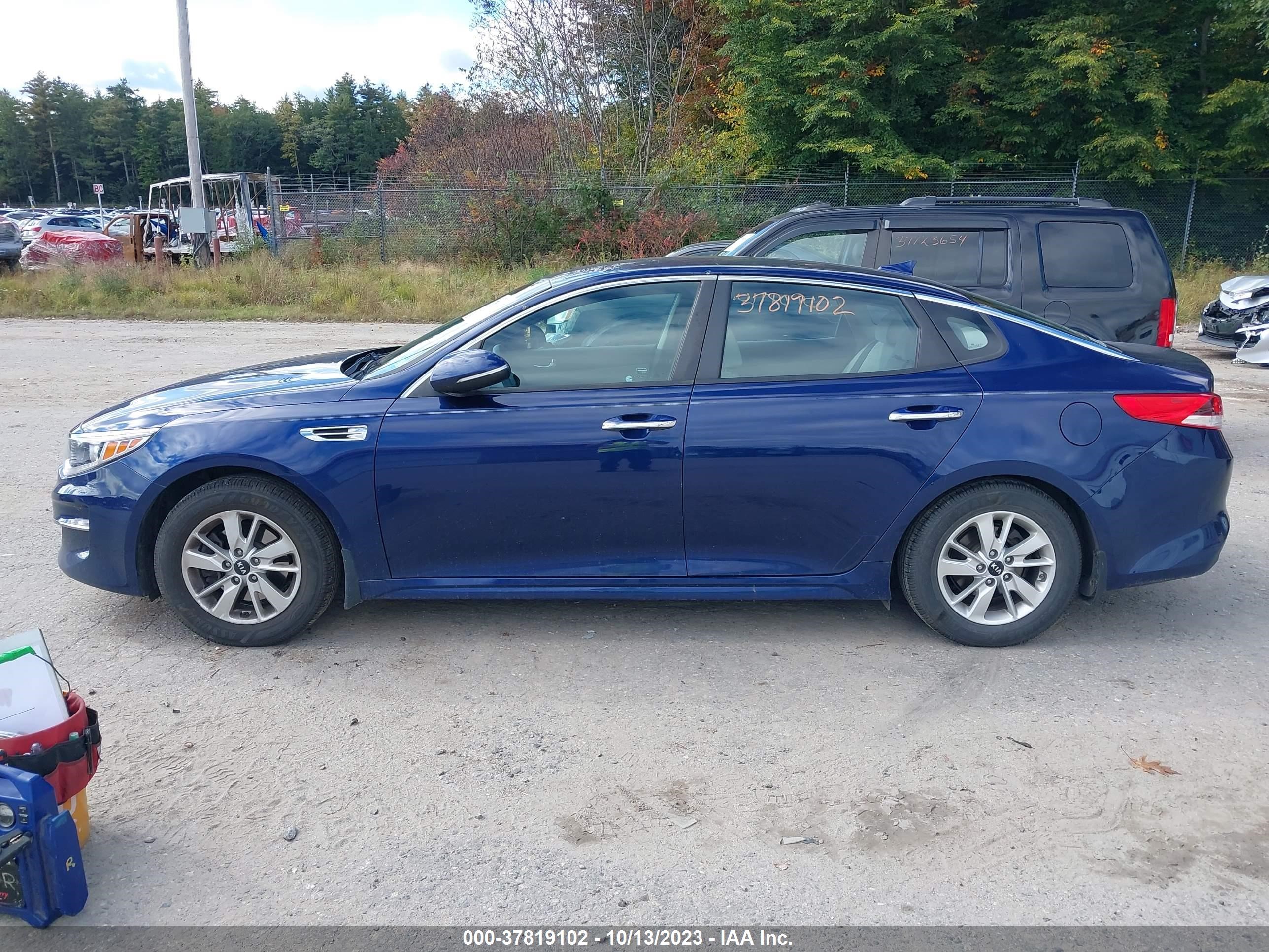 Photo 14 VIN: 5XXGT4L35GG114037 - KIA OPTIMA 