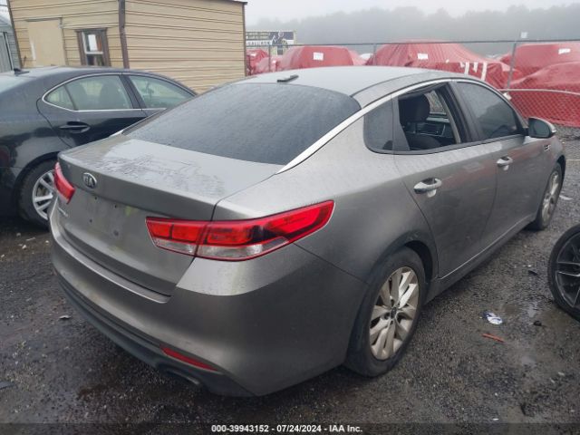 Photo 3 VIN: 5XXGT4L35HG123113 - KIA OPTIMA 