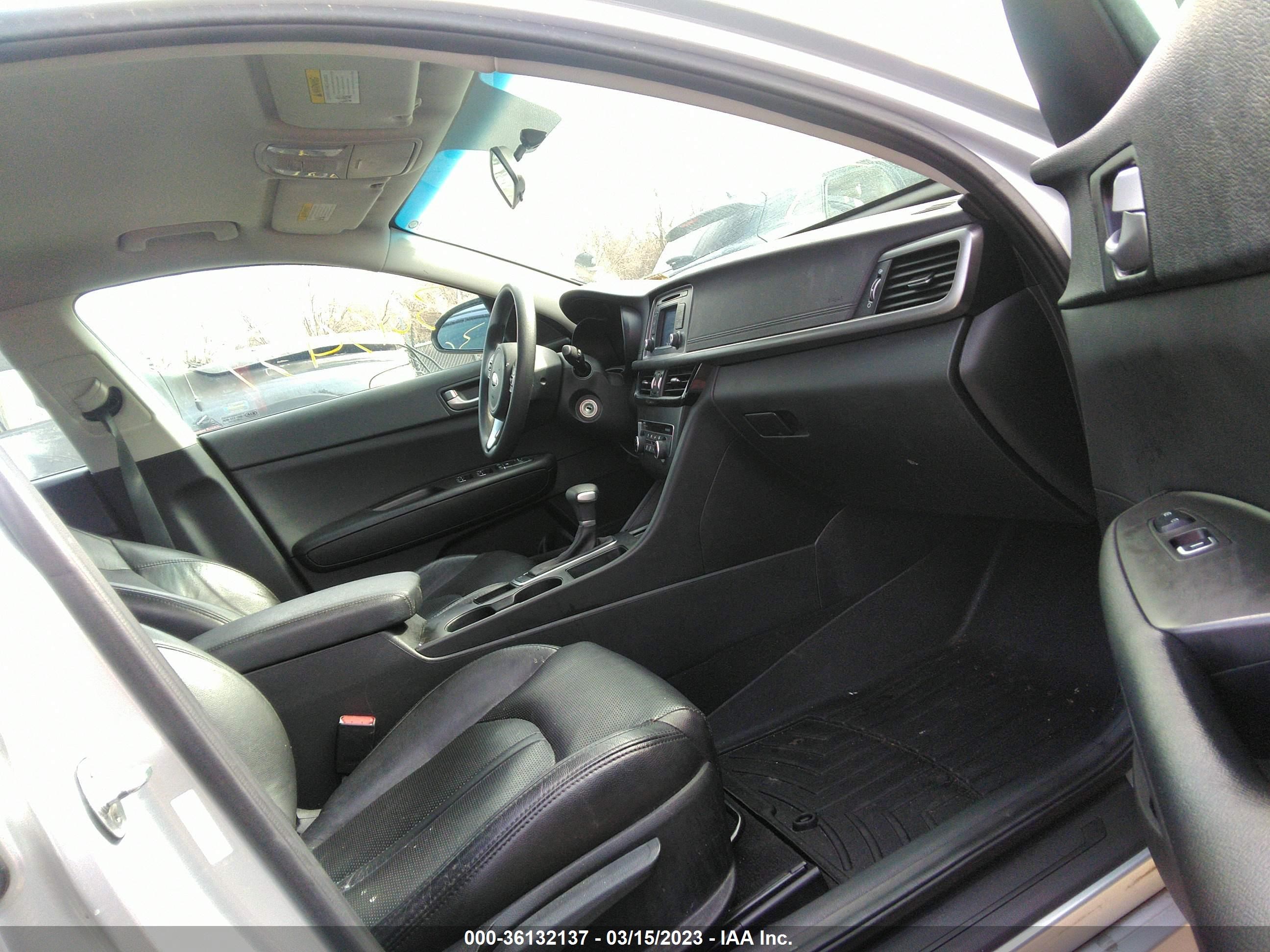 Photo 4 VIN: 5XXGT4L35HG148349 - KIA OPTIMA 