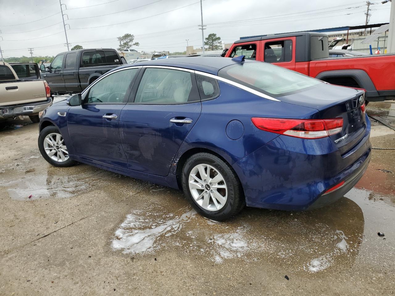 Photo 1 VIN: 5XXGT4L35HG177513 - KIA OPTIMA 