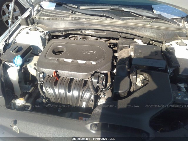 Photo 9 VIN: 5XXGT4L35JG179882 - KIA OPTIMA 