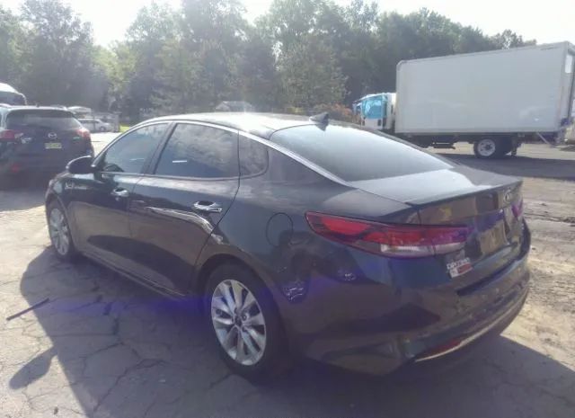 Photo 2 VIN: 5XXGT4L35JG191384 - KIA OPTIMA 