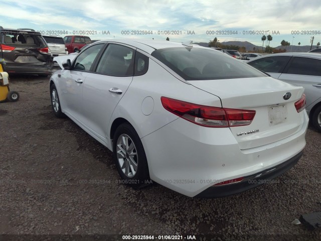 Photo 2 VIN: 5XXGT4L35JG217417 - KIA OPTIMA 