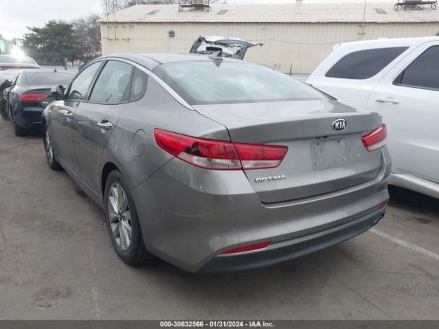 Photo 2 VIN: 5XXGT4L35JG260039 - KIA OPTIMA 