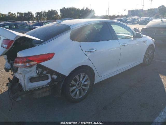 Photo 3 VIN: 5XXGT4L35JG264429 - KIA OPTIMA 