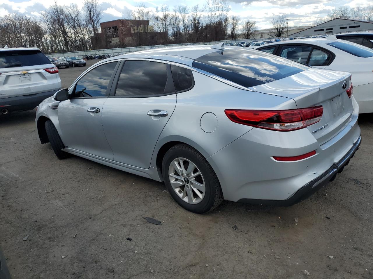 Photo 1 VIN: 5XXGT4L35KG278137 - KIA OPTIMA 