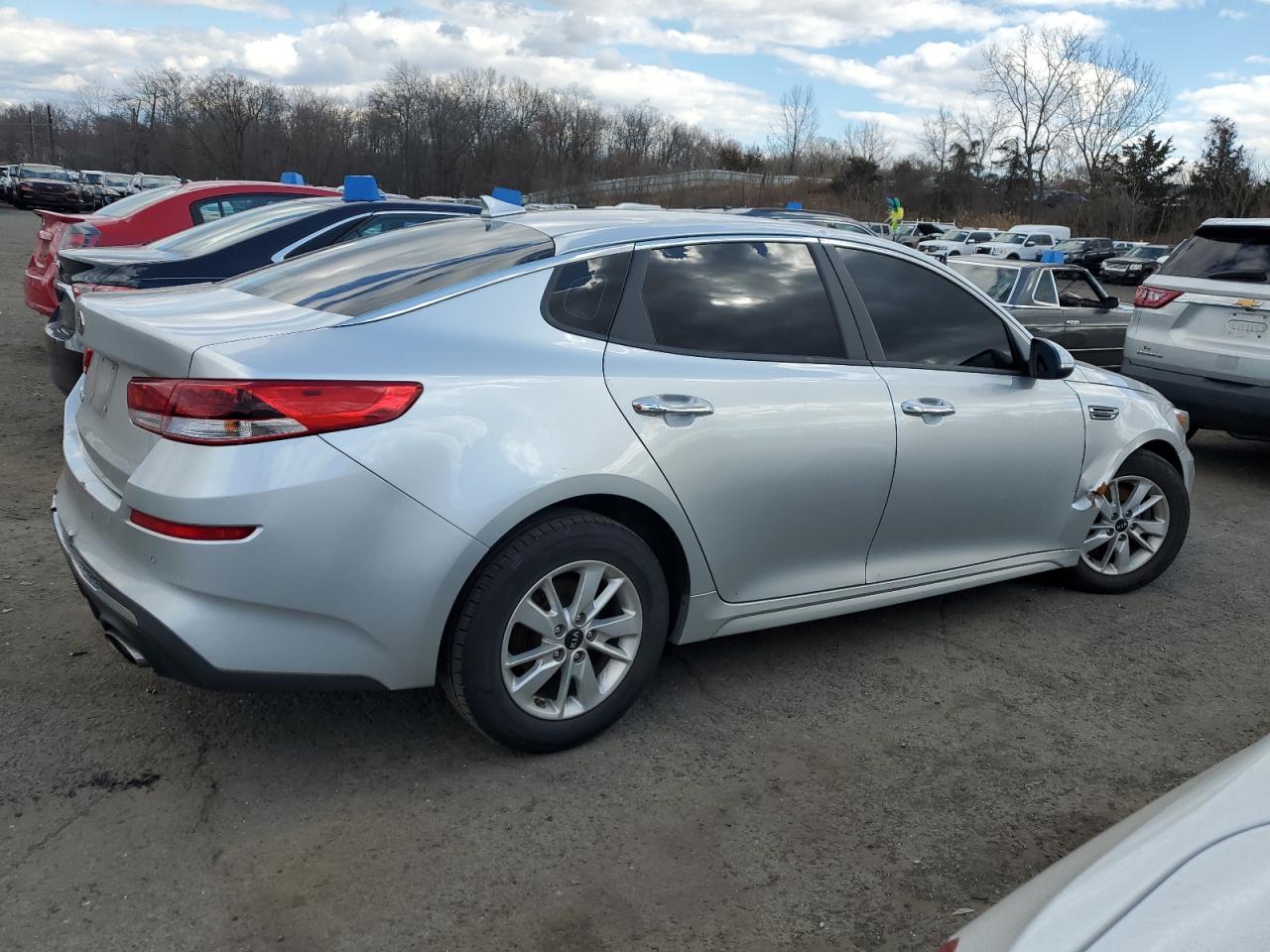 Photo 2 VIN: 5XXGT4L35KG278137 - KIA OPTIMA 