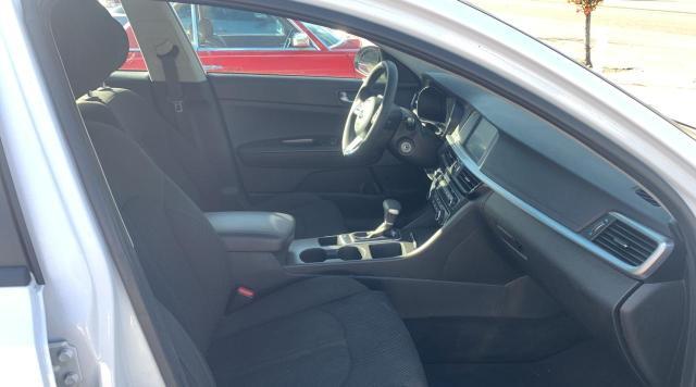 Photo 4 VIN: 5XXGT4L35KG299702 - KIA OPTIMA 