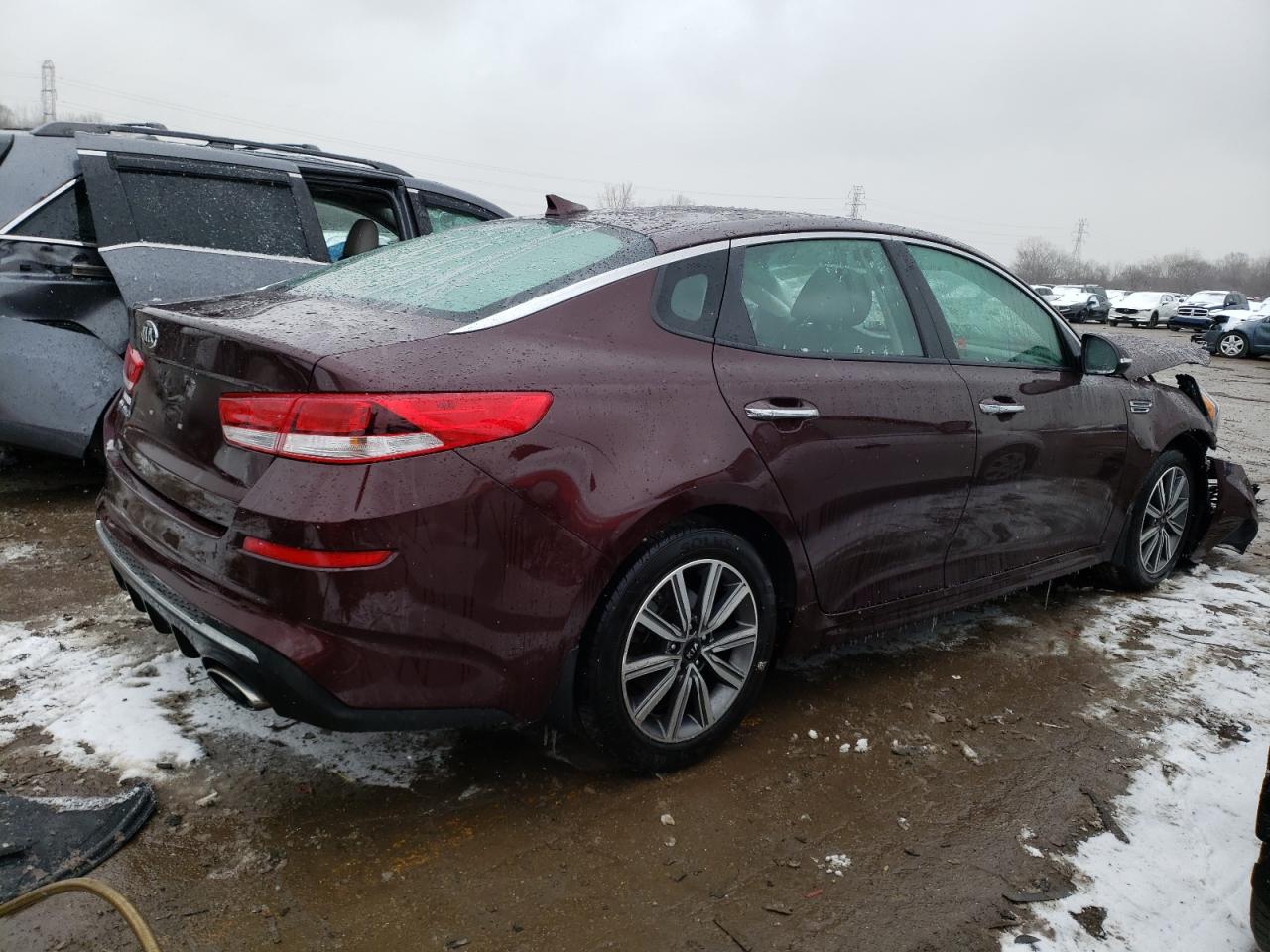 Photo 2 VIN: 5XXGT4L35KG357078 - KIA OPTIMA 