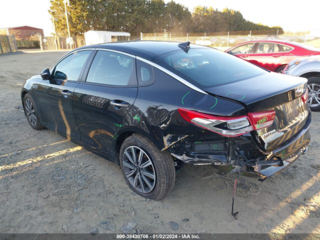 Photo 2 VIN: 5XXGT4L35KG379811 - KIA OPTIMA 