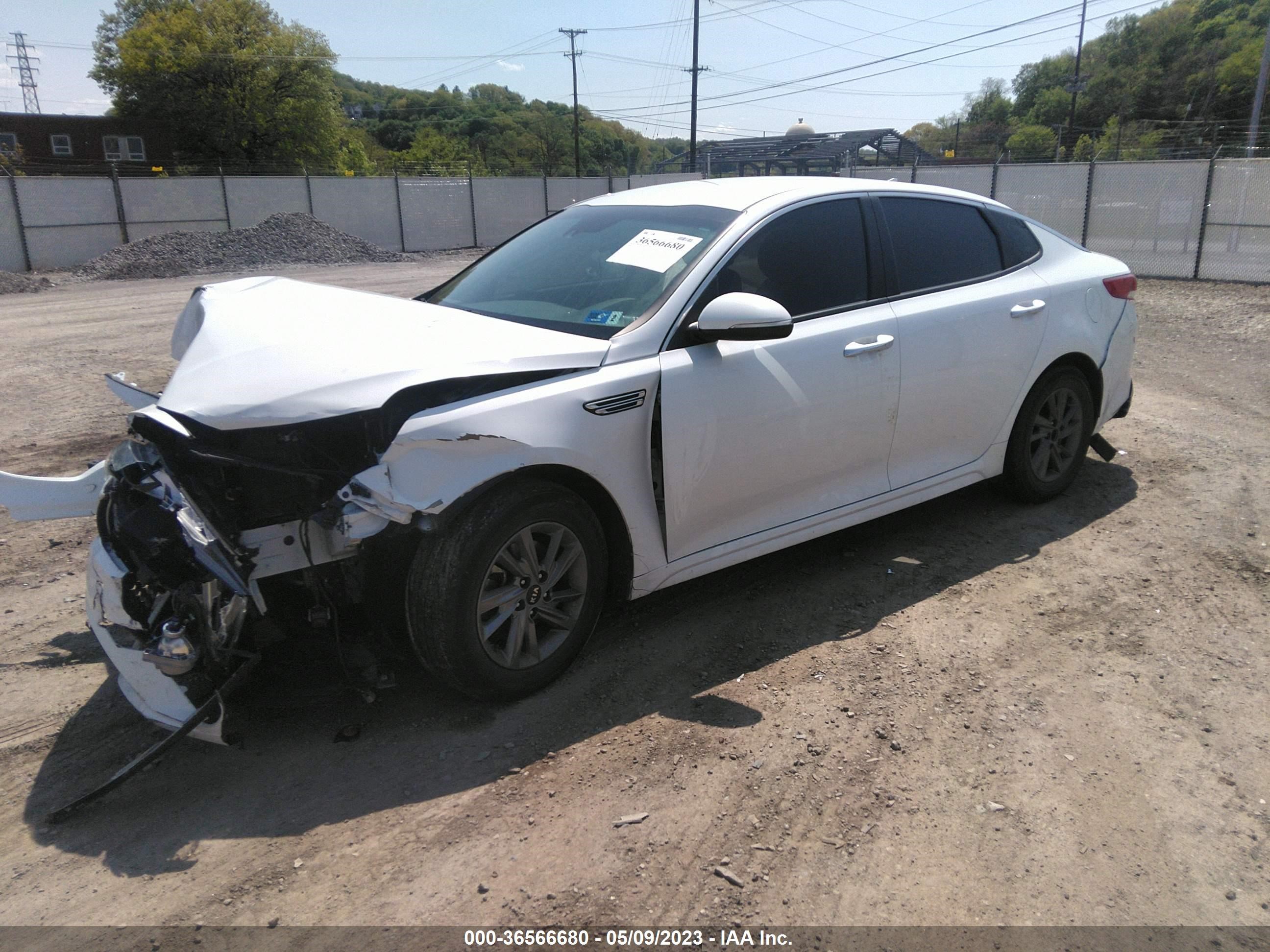 Photo 1 VIN: 5XXGT4L35LG388803 - KIA OPTIMA 