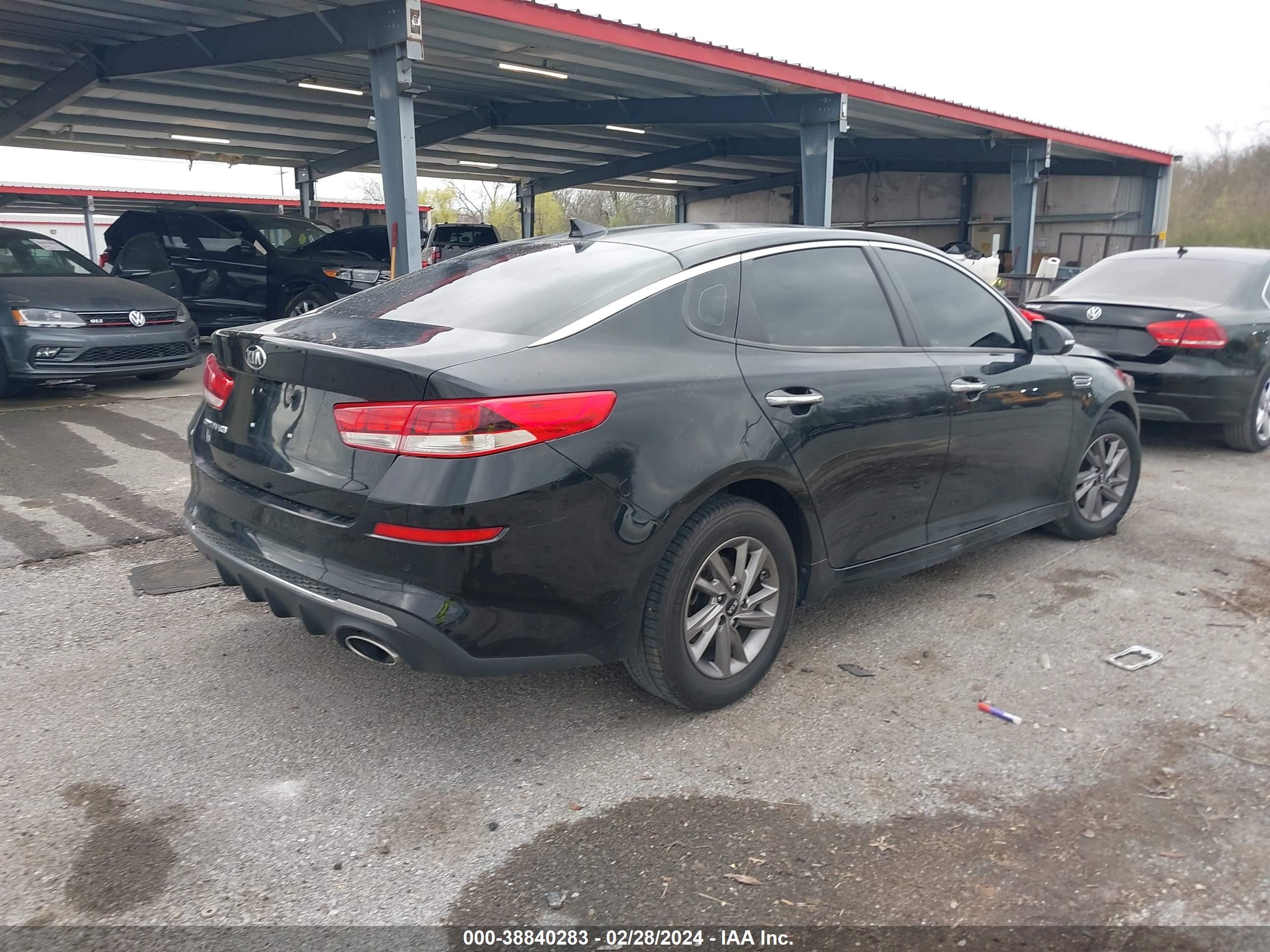 Photo 3 VIN: 5XXGT4L35LG437577 - KIA OPTIMA 