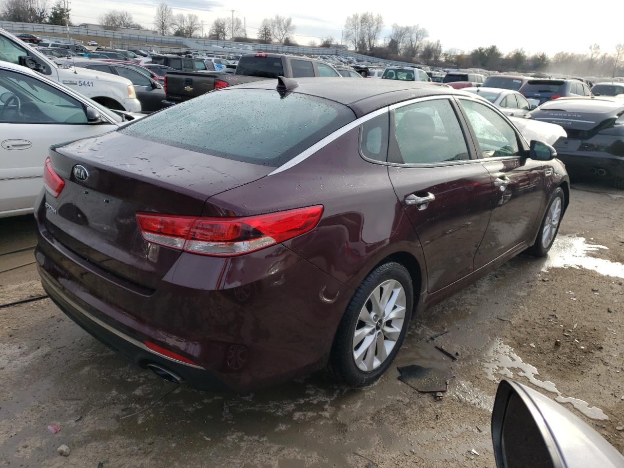 Photo 2 VIN: 5XXGT4L36GG008292 - KIA OPTIMA 