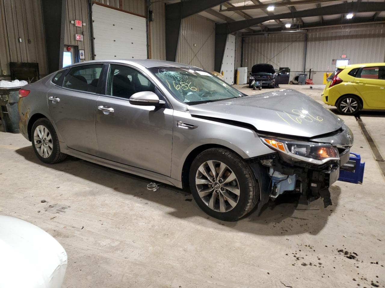 Photo 3 VIN: 5XXGT4L36GG061686 - KIA OPTIMA 