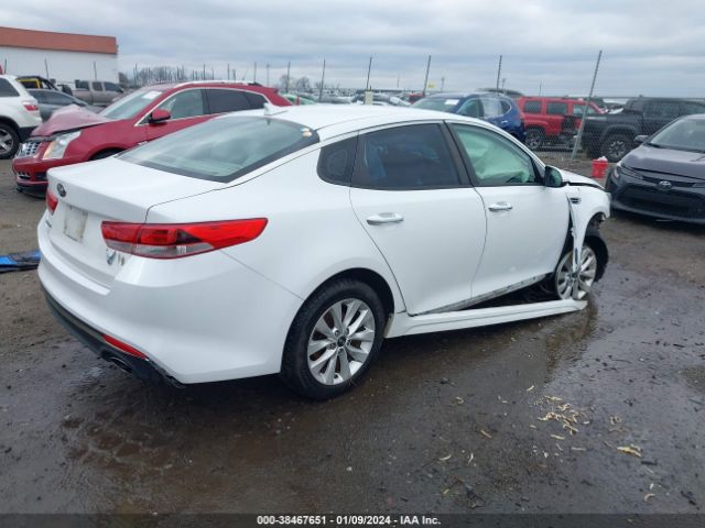 Photo 3 VIN: 5XXGT4L36GG069187 - KIA OPTIMA 