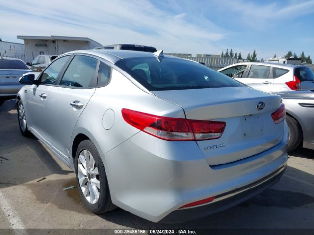 Photo 2 VIN: 5XXGT4L36HG120298 - KIA OPTIMA 