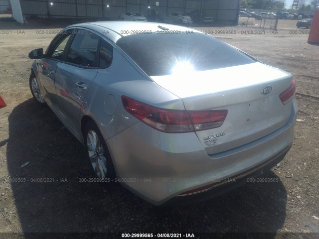 Photo 2 VIN: 5XXGT4L36HG131107 - KIA OPTIMA 