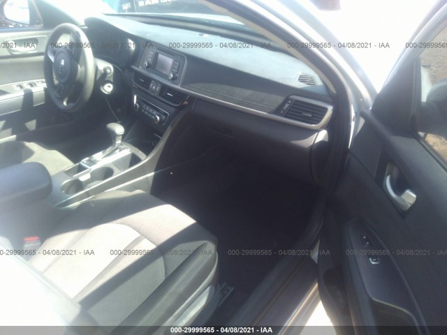 Photo 4 VIN: 5XXGT4L36HG131107 - KIA OPTIMA 