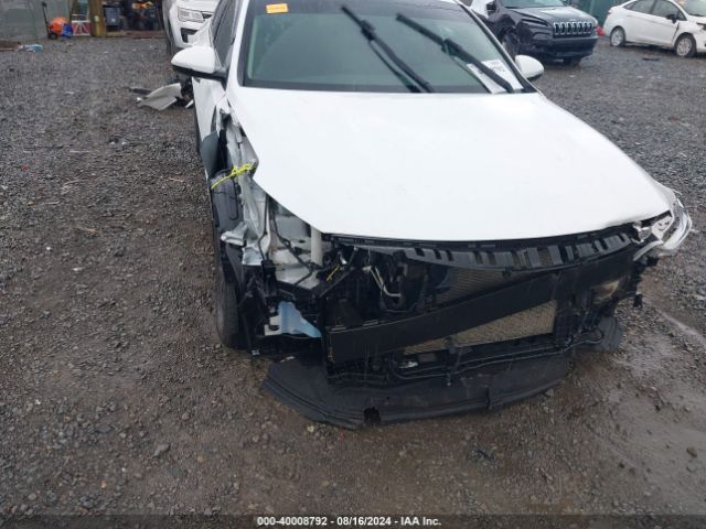 Photo 5 VIN: 5XXGT4L36JG209780 - KIA OPTIMA 