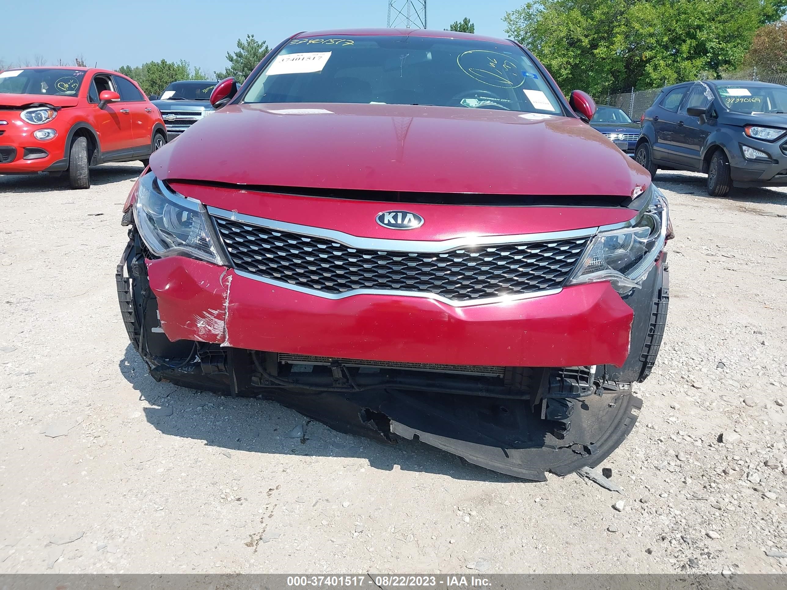 Photo 5 VIN: 5XXGT4L36JG222237 - KIA OPTIMA 