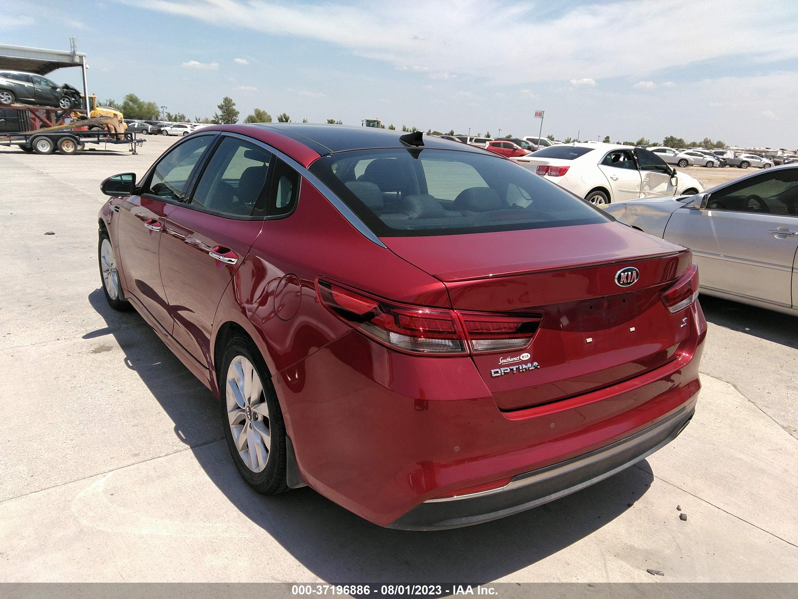 Photo 2 VIN: 5XXGT4L36JG224490 - KIA OPTIMA 