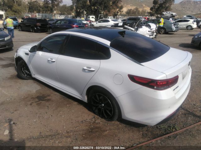 Photo 2 VIN: 5XXGT4L36JG241502 - KIA OPTIMA 