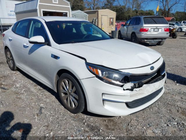 Photo 5 VIN: 5XXGT4L36JG256436 - KIA OPTIMA 