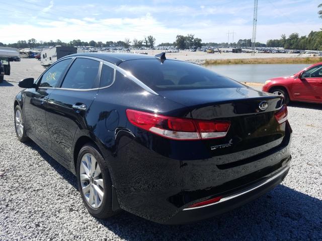 Photo 2 VIN: 5XXGT4L36JG256713 - KIA OPTIMA 