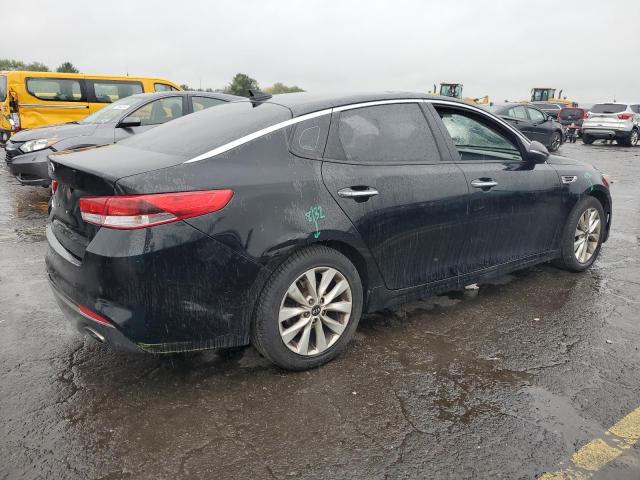 Photo 2 VIN: 5XXGT4L36JG260079 - KIA OPTIMA LX 