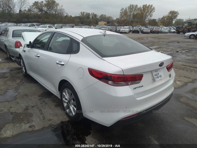 Photo 2 VIN: 5XXGT4L36JG266920 - KIA OPTIMA 