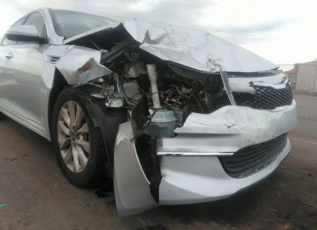 Photo 5 VIN: 5XXGT4L36JG268974 - KIA OPTIMA 