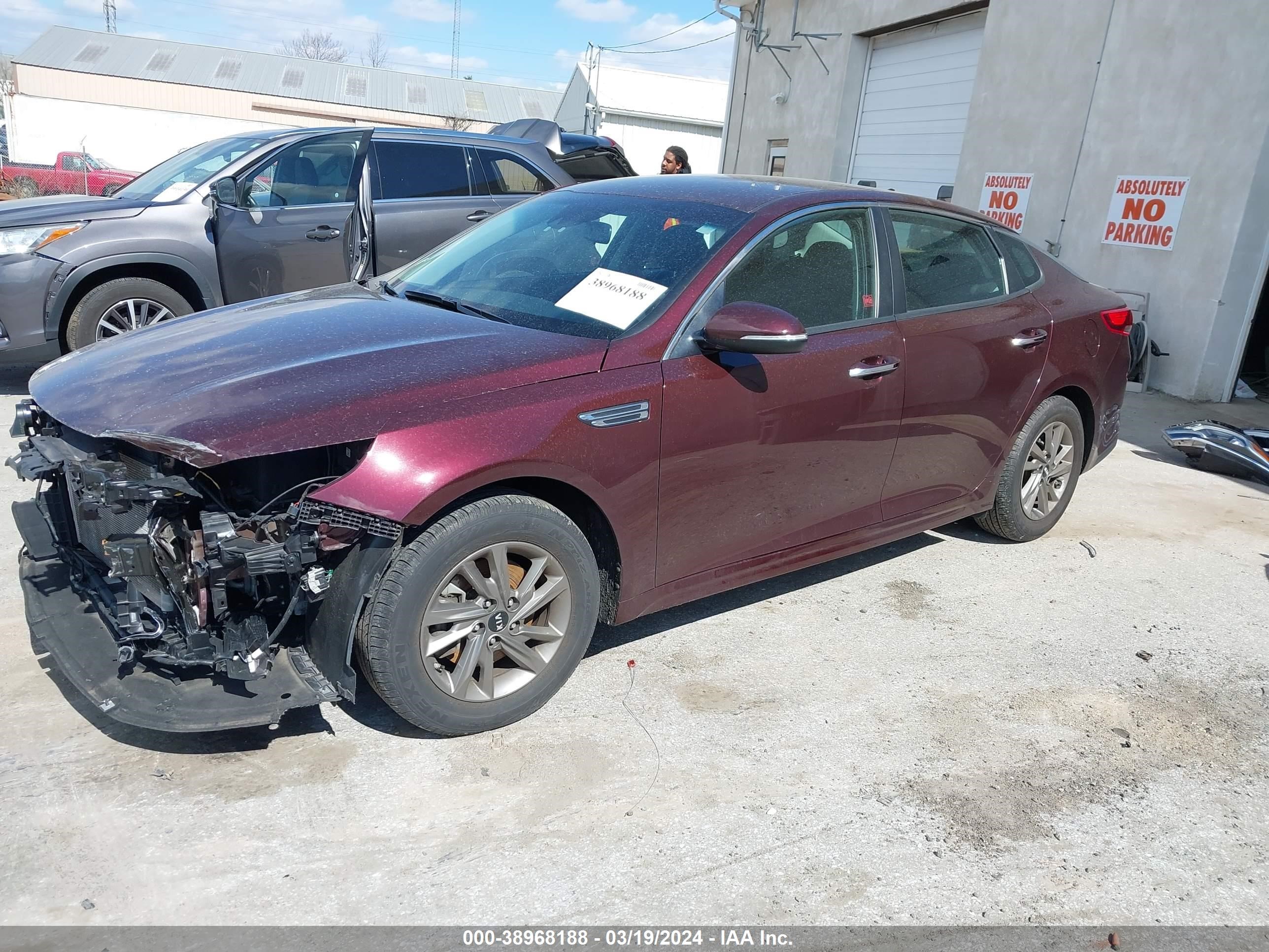 Photo 1 VIN: 5XXGT4L36KG377856 - KIA OPTIMA 