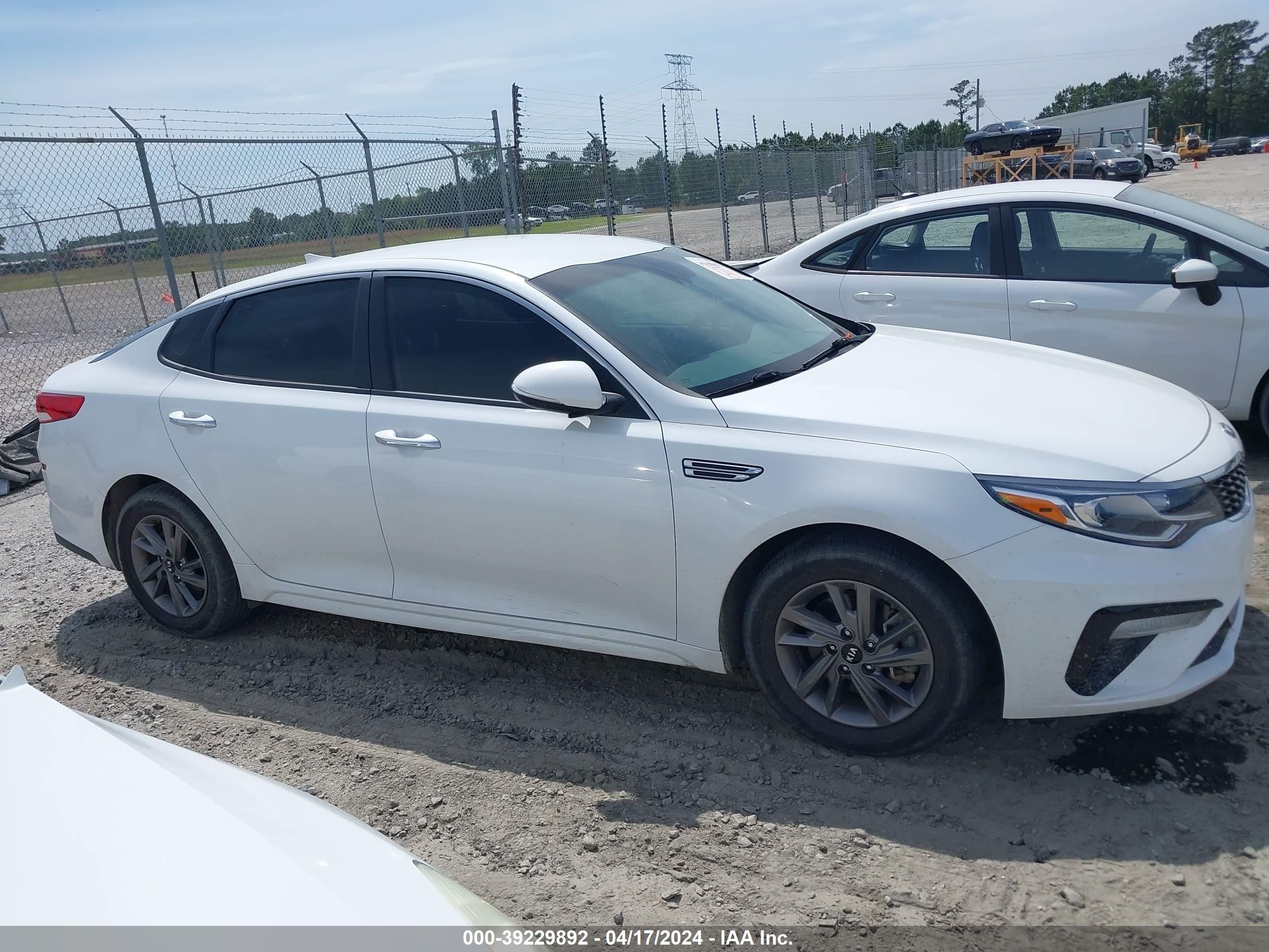 Photo 12 VIN: 5XXGT4L36LG438250 - KIA OPTIMA 