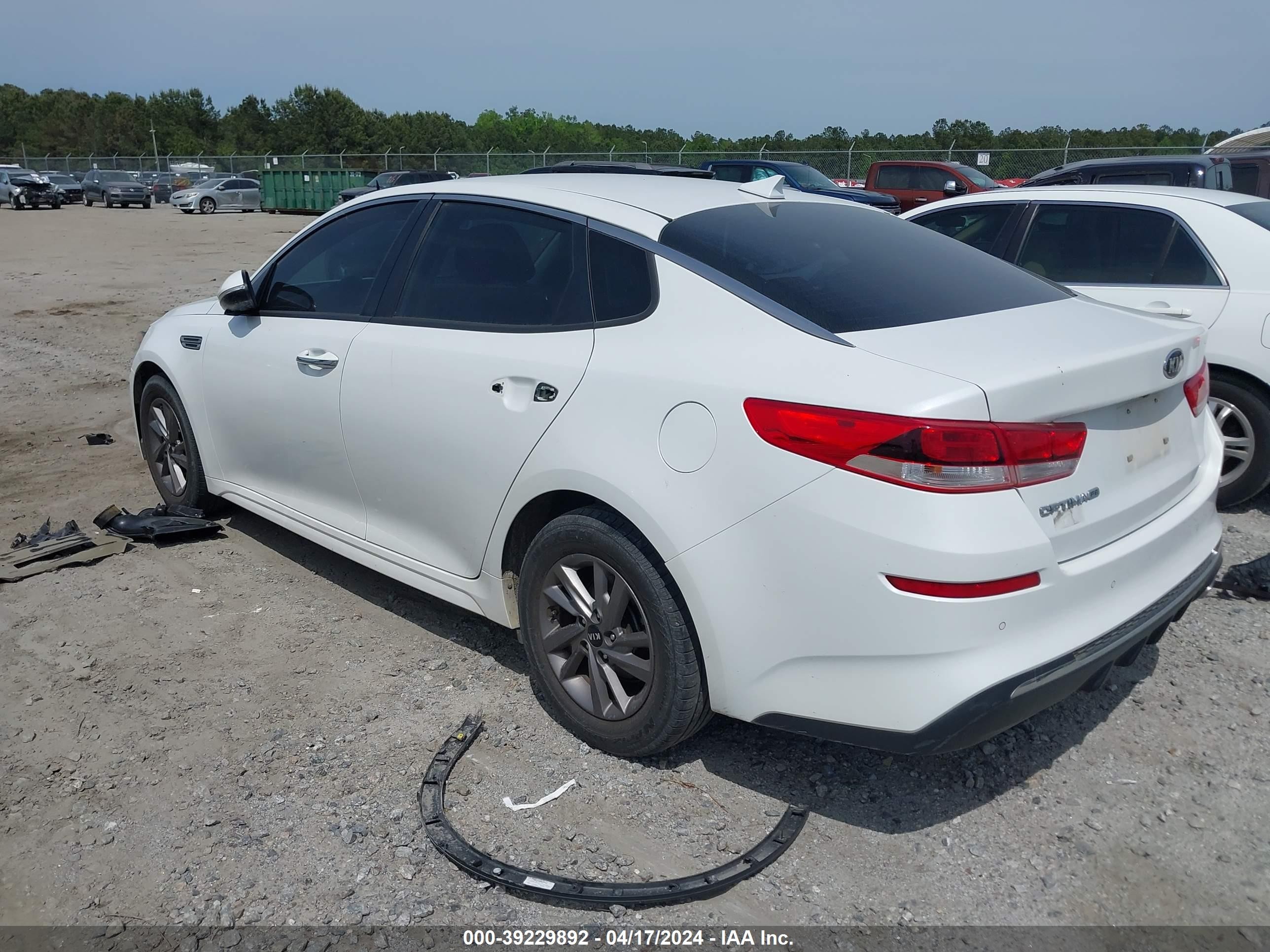 Photo 2 VIN: 5XXGT4L36LG438250 - KIA OPTIMA 