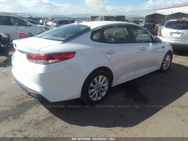 Photo 3 VIN: 5XXGT4L37GG036215 - KIA OPTIMA 