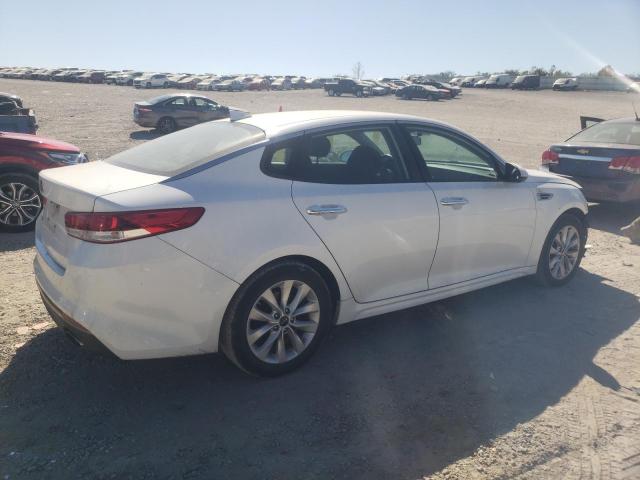 Photo 2 VIN: 5XXGT4L37GG068078 - KIA OPTIMA LX 