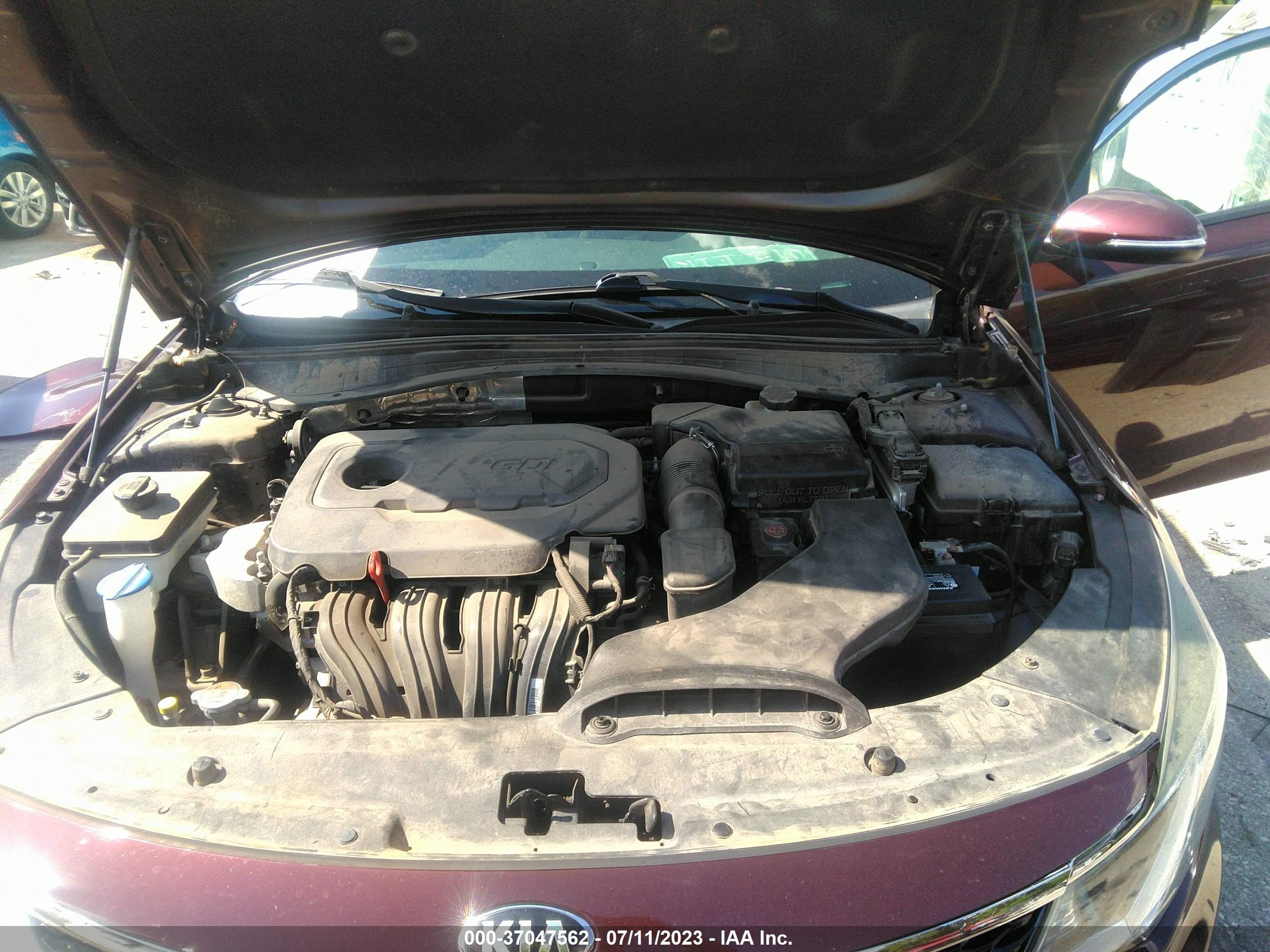 Photo 9 VIN: 5XXGT4L37GG074222 - KIA OPTIMA 