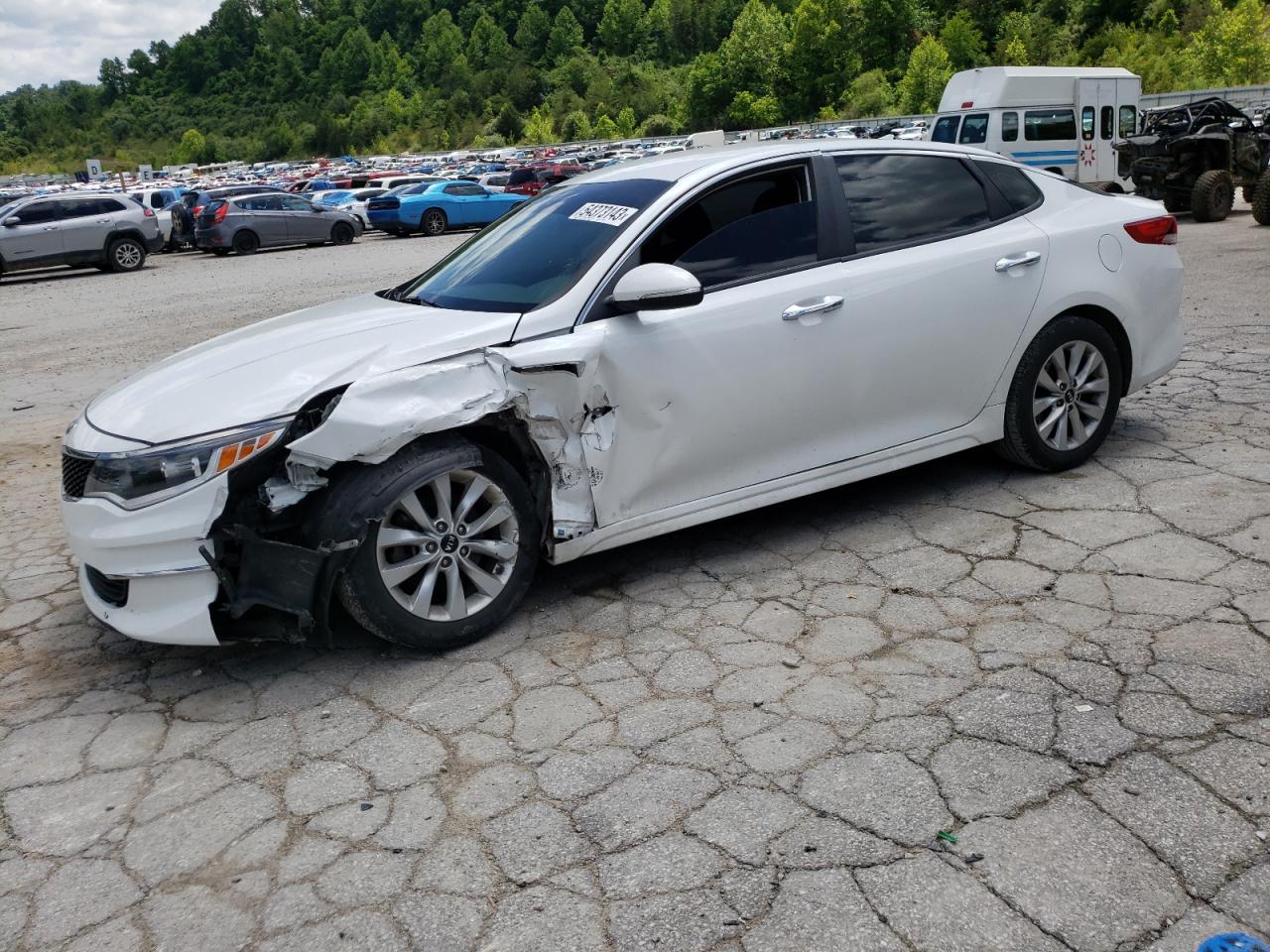 Photo 0 VIN: 5XXGT4L37GG082725 - KIA OPTIMA 