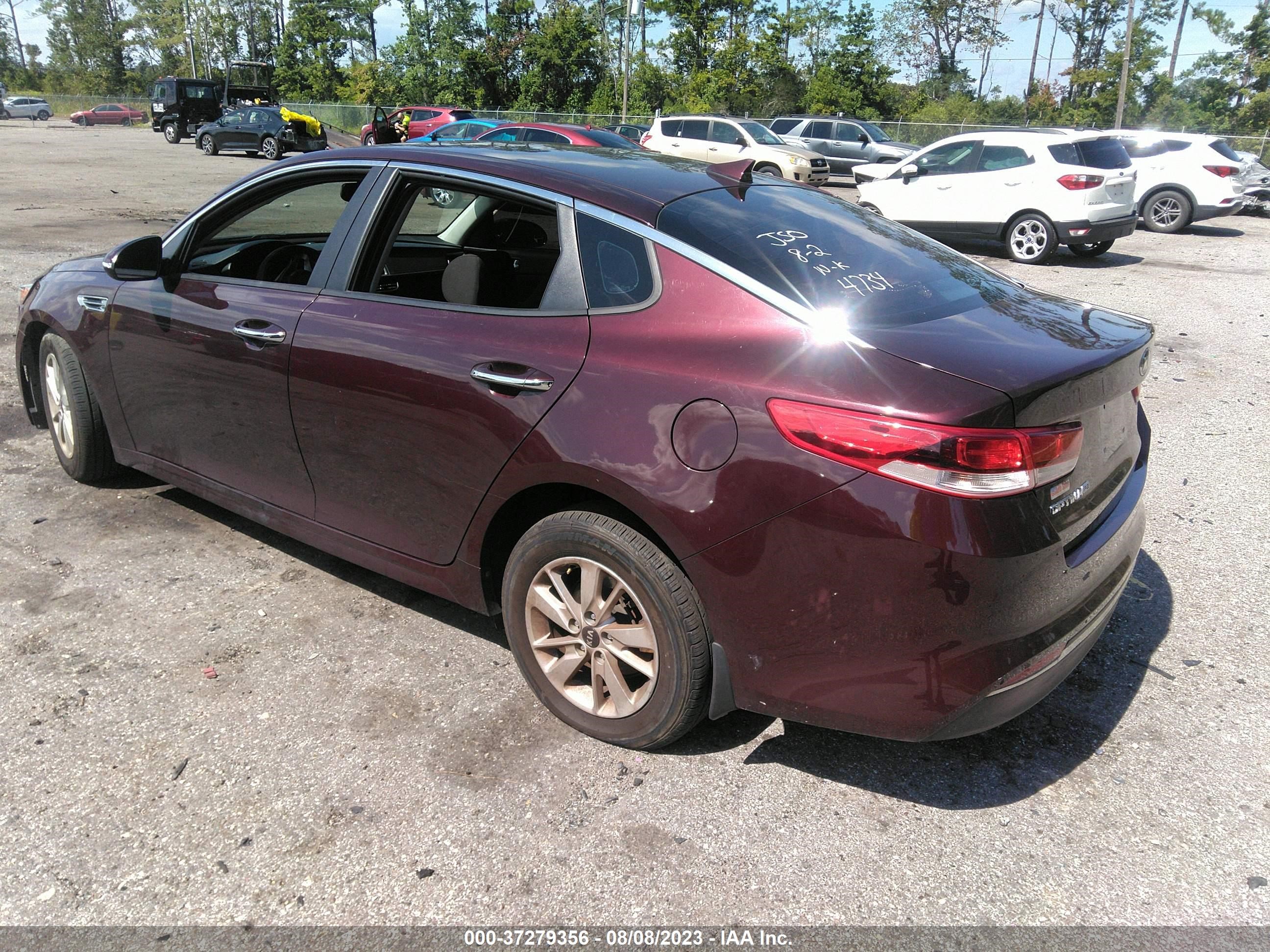 Photo 2 VIN: 5XXGT4L37GG084734 - KIA OPTIMA 