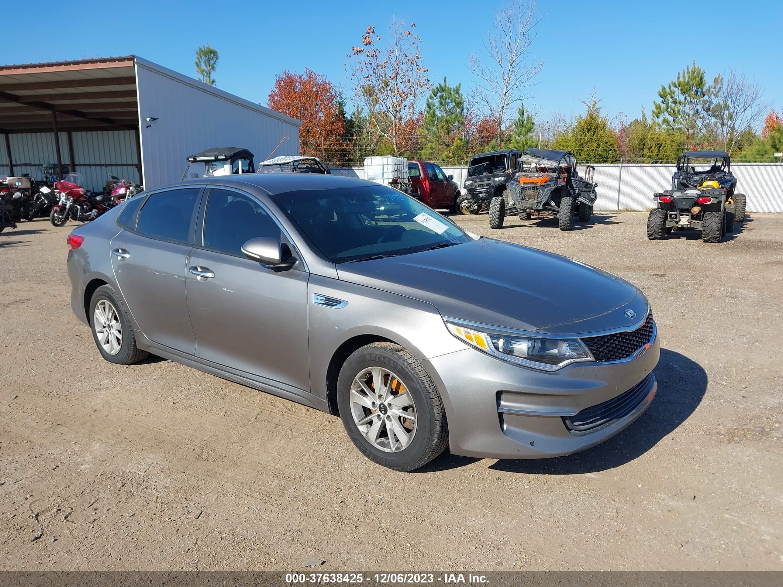 Photo 1 VIN: 5XXGT4L37GG116582 - KIA OPTIMA 