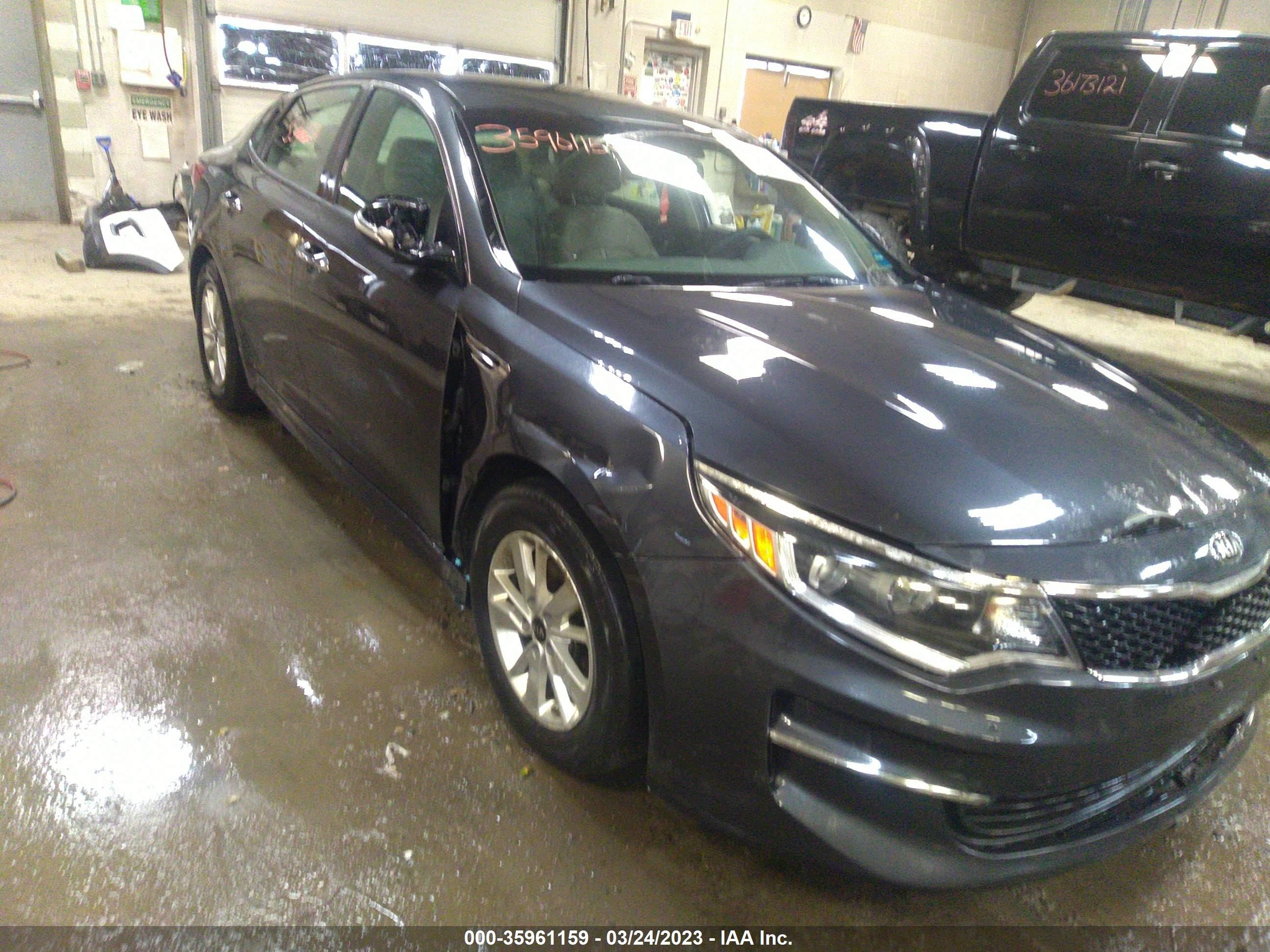 Photo 5 VIN: 5XXGT4L37HG153715 - KIA OPTIMA 