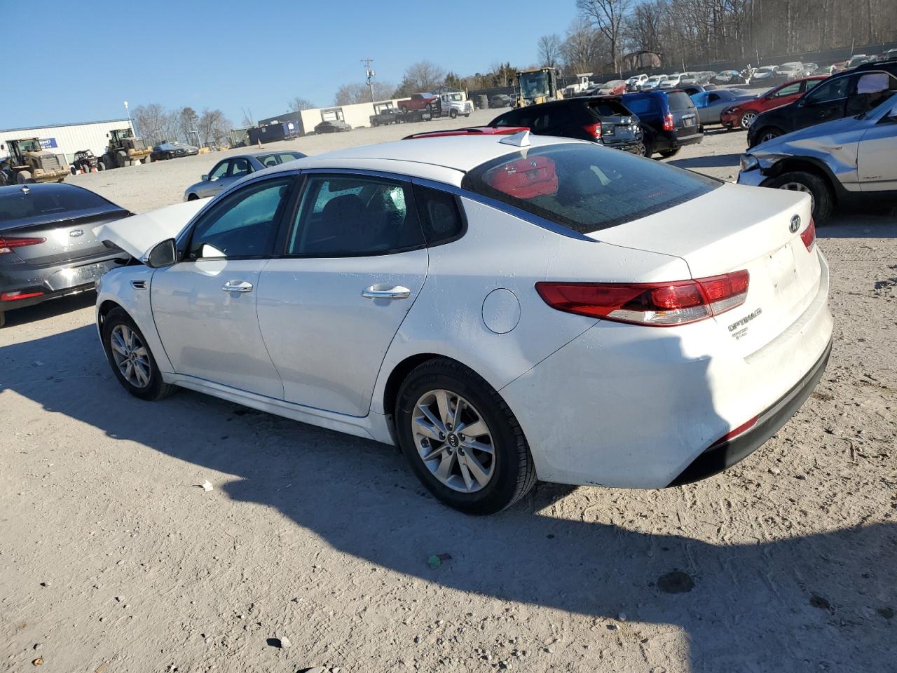 Photo 1 VIN: 5XXGT4L37HG158168 - KIA OPTIMA 