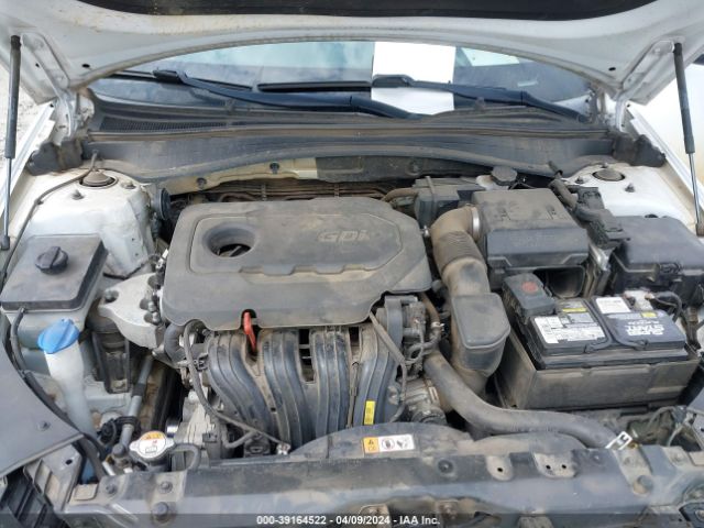 Photo 9 VIN: 5XXGT4L37JG181357 - KIA OPTIMA 