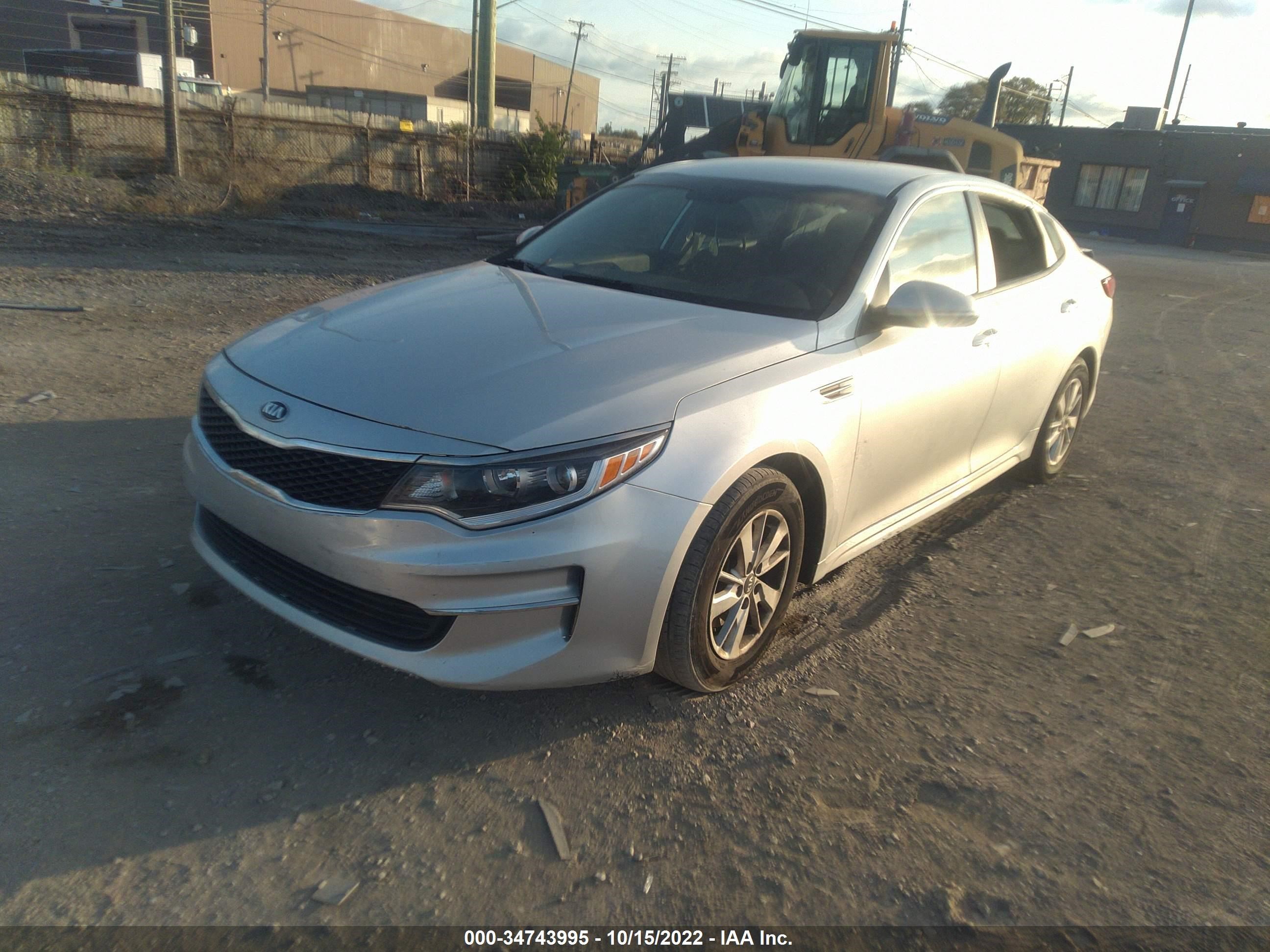 Photo 1 VIN: 5XXGT4L37JG213403 - KIA OPTIMA 