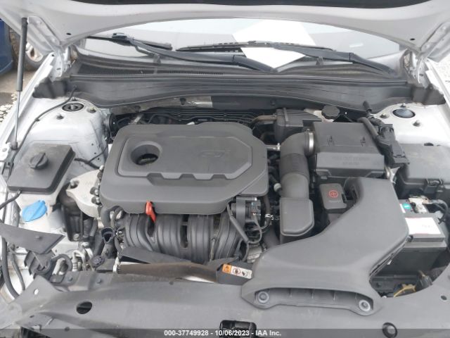 Photo 9 VIN: 5XXGT4L37JG227804 - KIA OPTIMA 