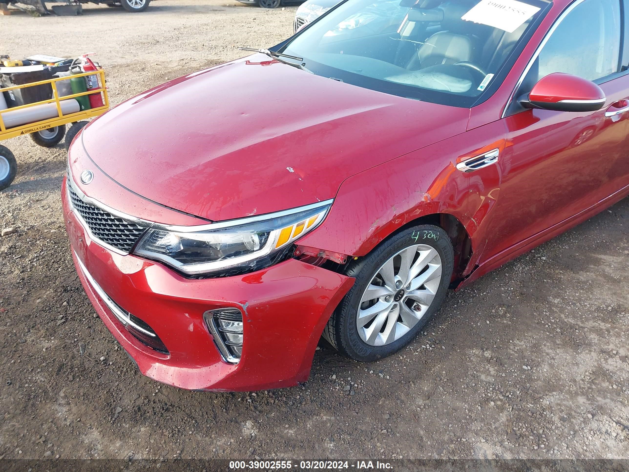 Photo 5 VIN: 5XXGT4L37JG238575 - KIA OPTIMA 